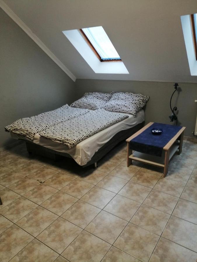 Apartman Pávai Hajdúszoboszló Exterior foto