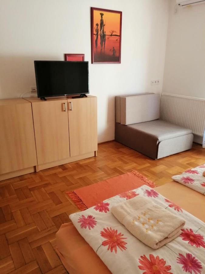 Apartman Pávai Hajdúszoboszló Exterior foto