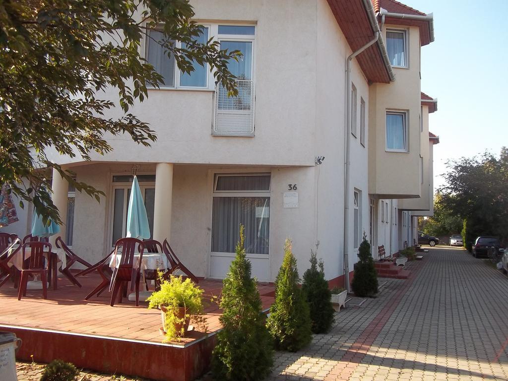 Apartman Pávai Hajdúszoboszló Exterior foto